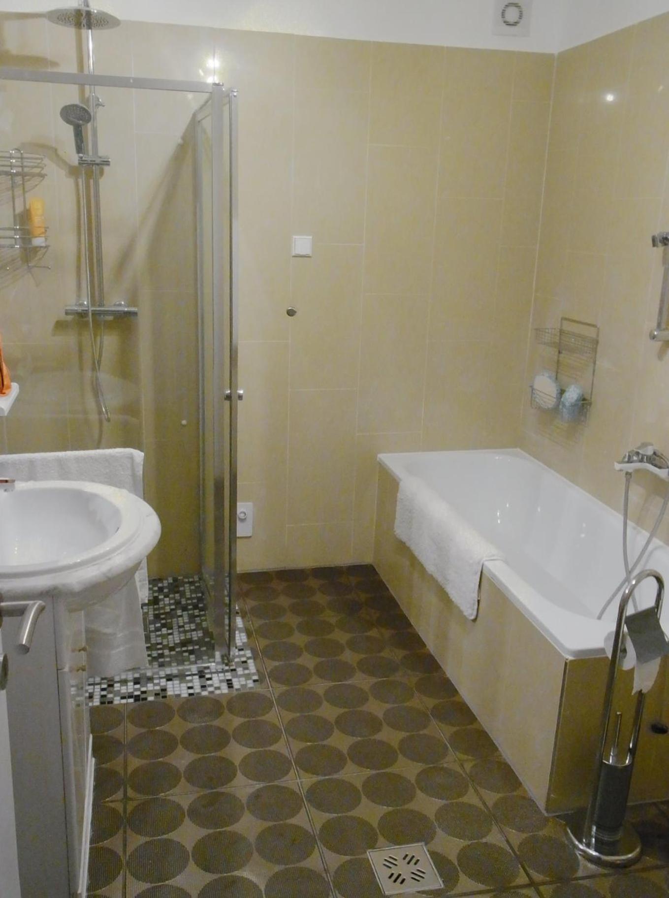 Marikalak Apartment Кестели Екстериор снимка